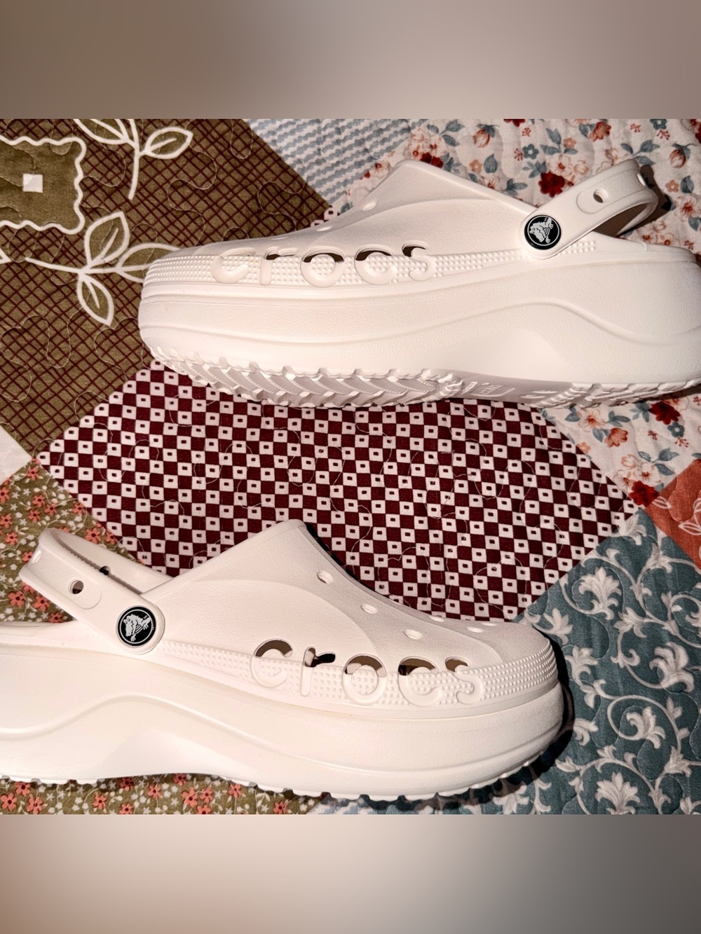 Crocs Baya Platform Clogs White Women’s Size 9 NWOT Comfort Shoes - Picture 1 of 5